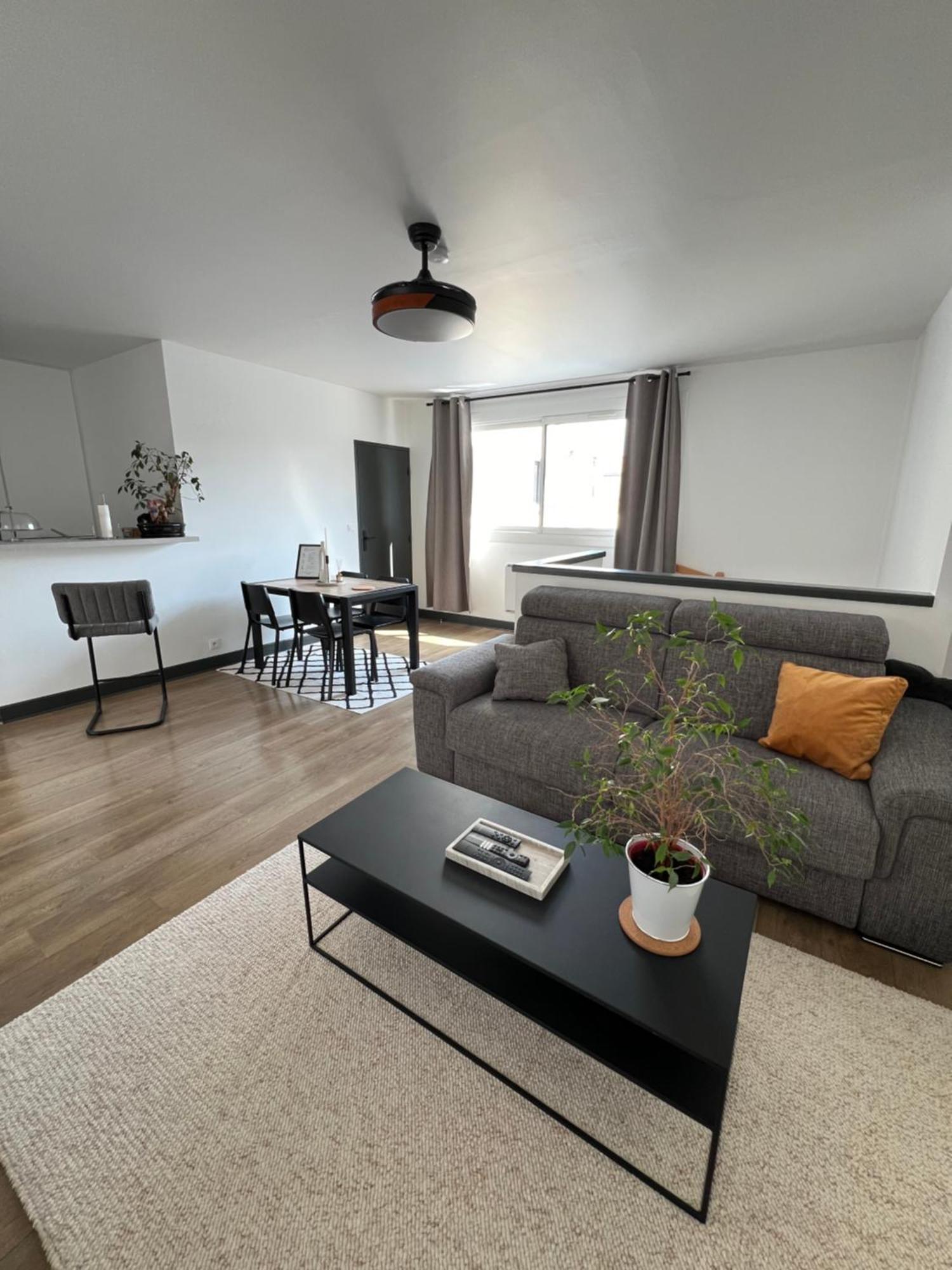 Apartmán Hyper Centre A 80M Du Vieux Marche, T2 Calme Vue Sur Les Toits Rue Du Minage La Rochelle  Exteriér fotografie