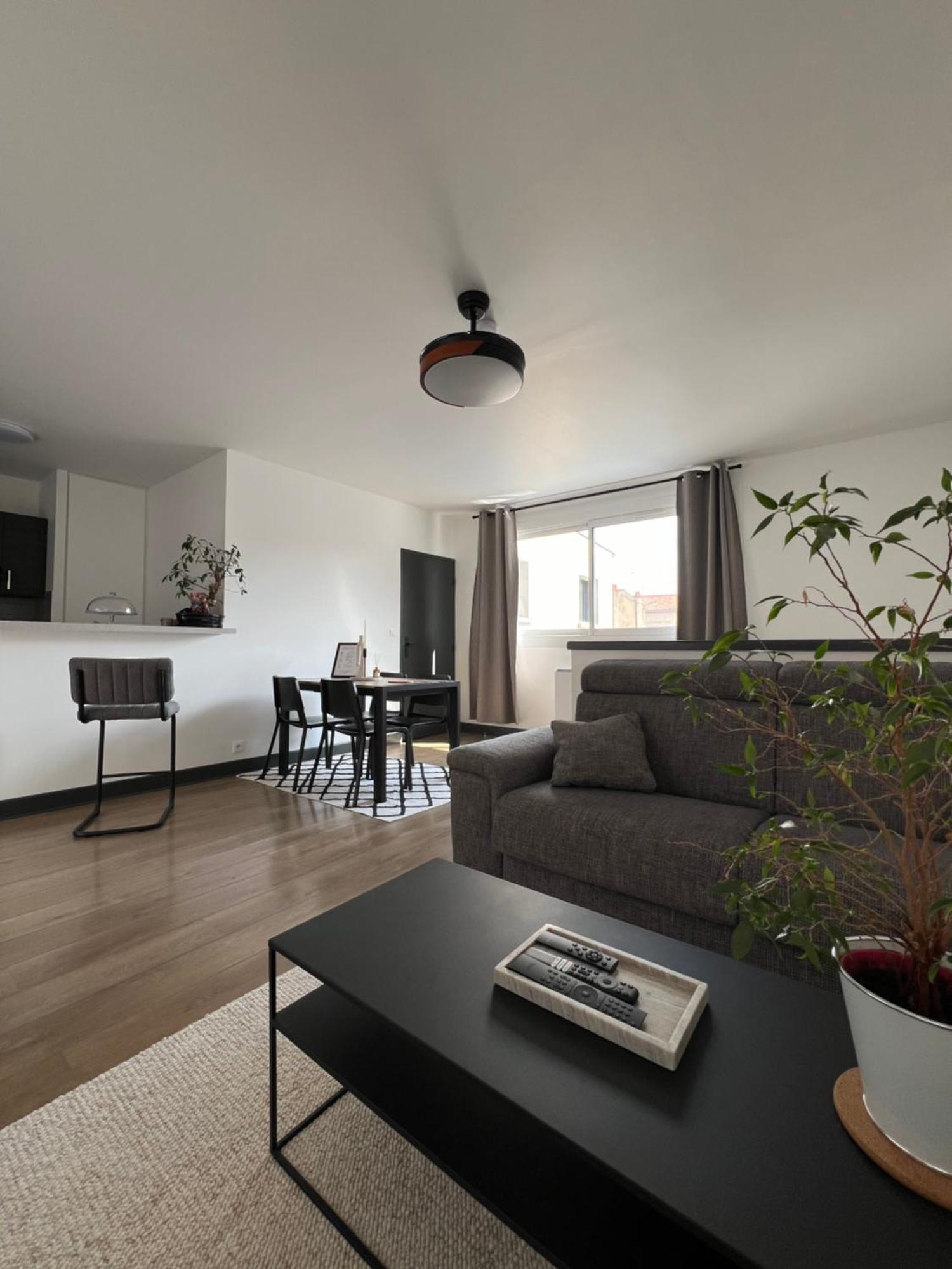 Apartmán Hyper Centre A 80M Du Vieux Marche, T2 Calme Vue Sur Les Toits Rue Du Minage La Rochelle  Exteriér fotografie
